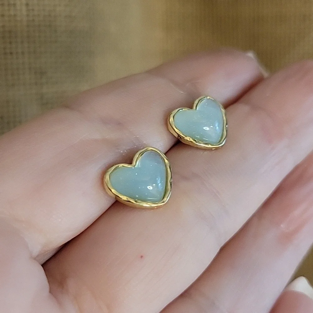 🔥LAST PAIR🔥 BABY BLUE SHIMMER HEART EARRINGS - Picture 4 of 6